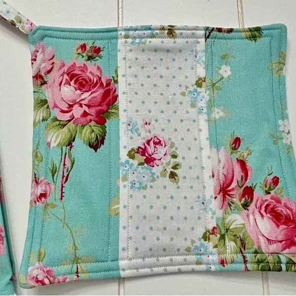 Shabby Chic Cottage Farmhouse Roses Decorative Tea Towel and Pot Holder Set - Picture 8 of 10